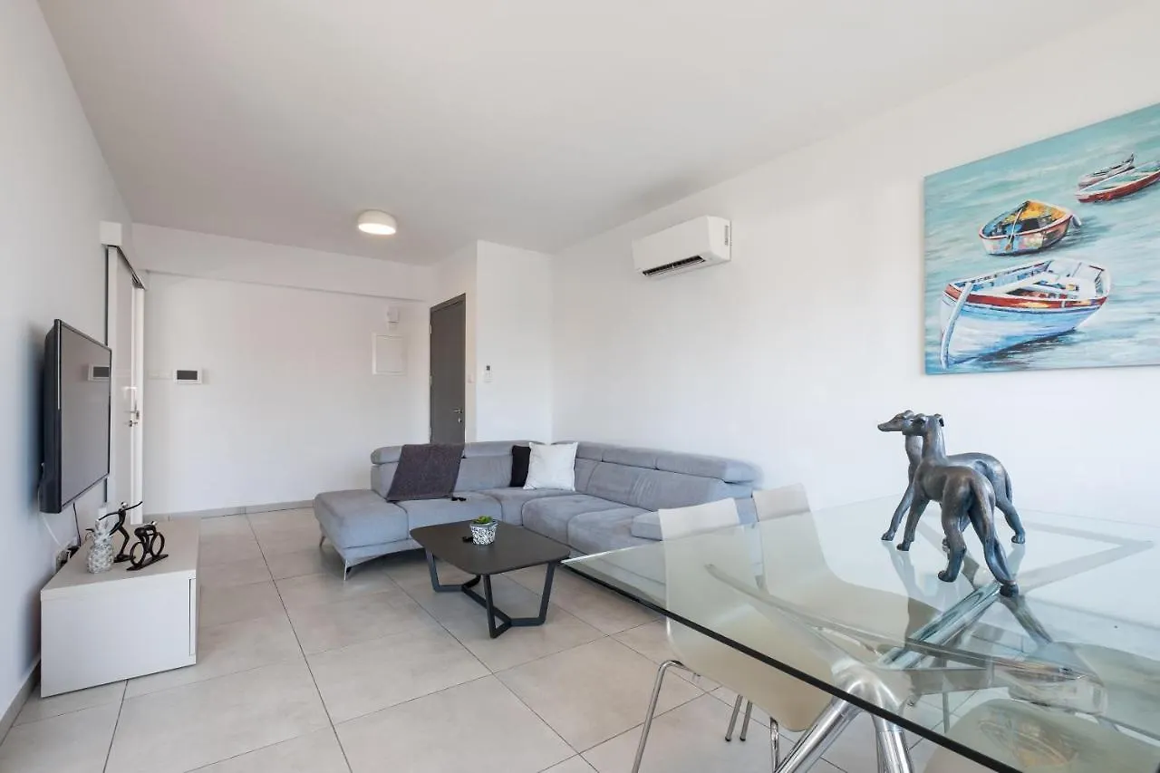 Solaar Apartments Faneromeni Larnaca