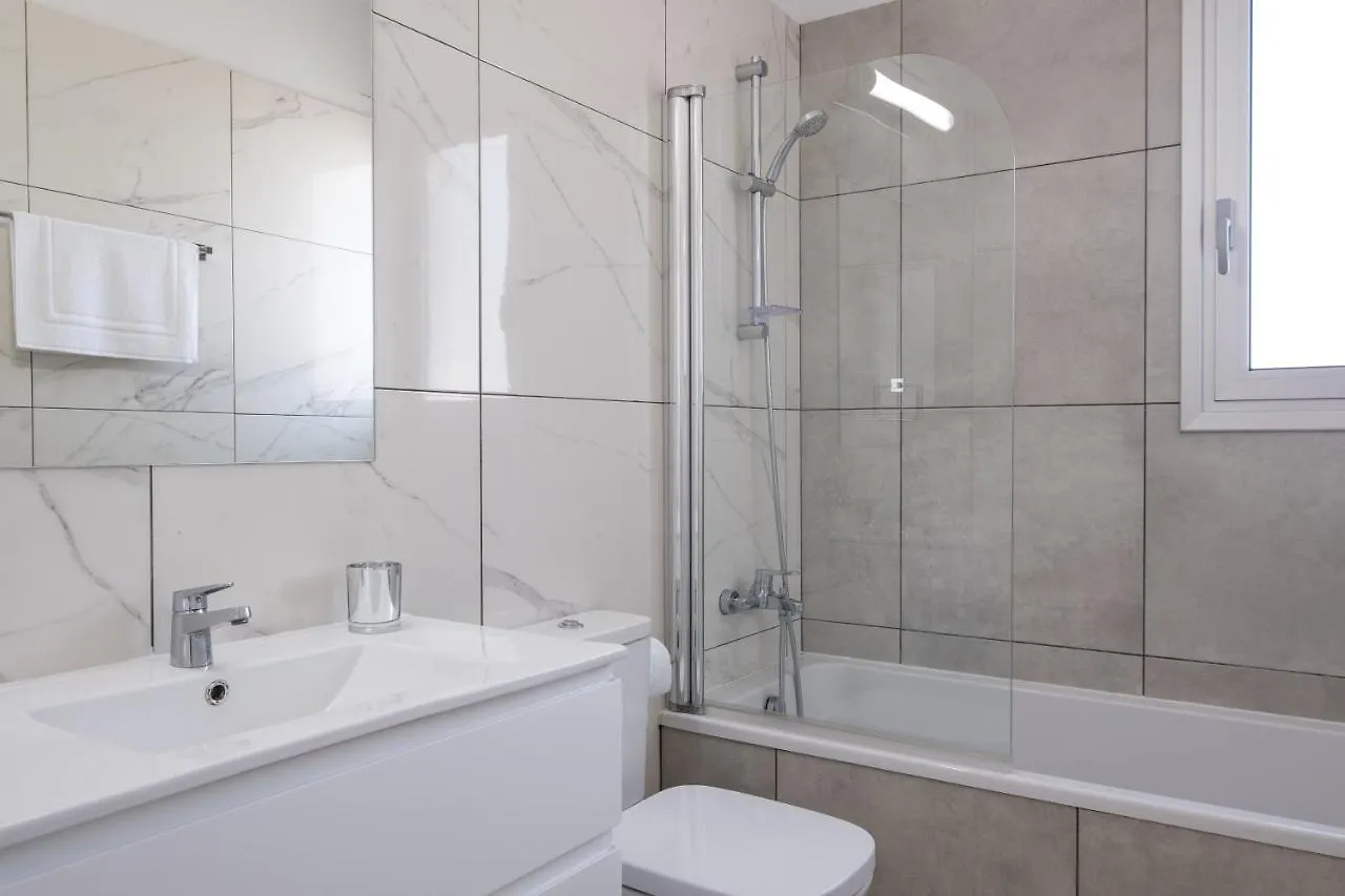 Solaar Apartments Faneromeni Larnaca