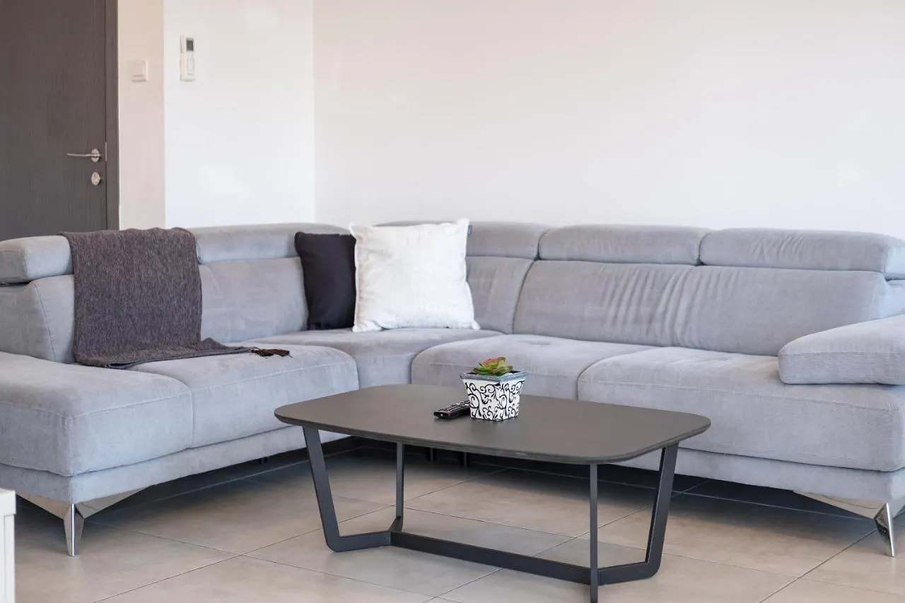 Solaar Apartments Faneromeni Larnaca