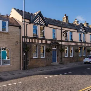 The Queens Head, Parkside 1 Burley in Wharfedale